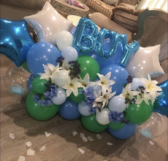 Gallery photo 5 of QueenZee Balloon Creations & More