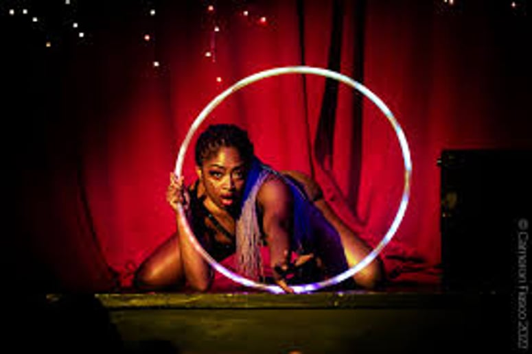Gallery photo 3 of Queer Circus