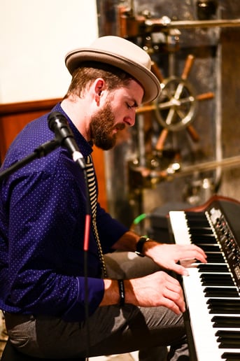 Gallery photo 5 of Quentin Walston Trio