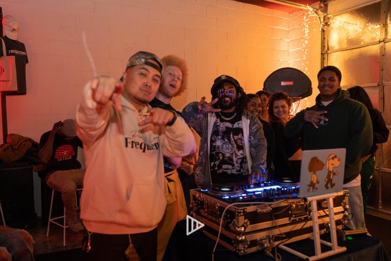 Gallery photo 1 of QuestDJs