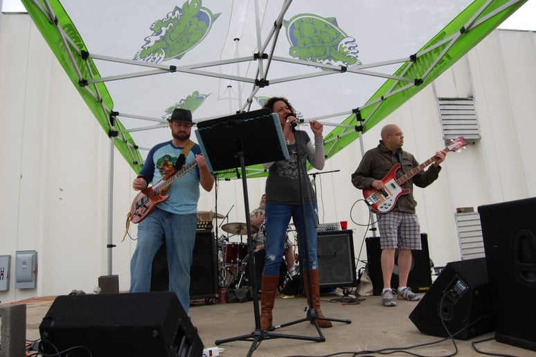 Gallery photo 2 of Quig and the boys