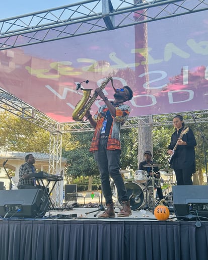 Gallery photo 2 of Quincy Chapman Music