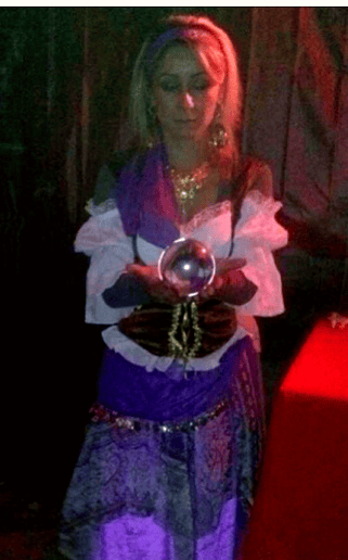 Gallery photo 3 of Quincy Psychic