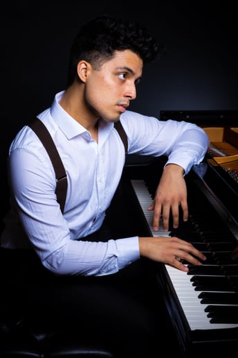 Gallery photo 4 of Quintin Harris Trio