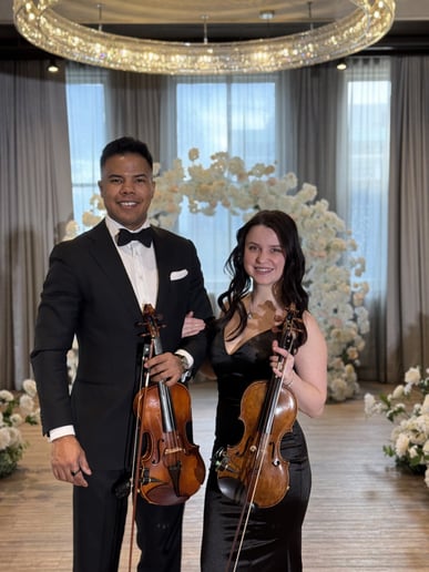 Gallery photo 3 of Quora String Duo