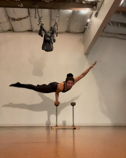 Gallery photo 6 of Rach on Rope