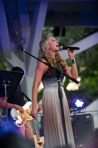 Gallery photo 2 of Rachel Gould