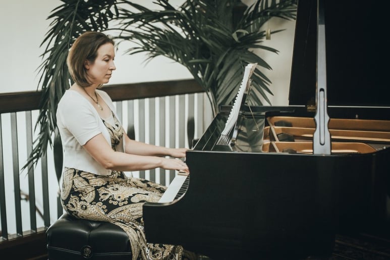 Gallery photo 6 of Rachel Sargent, Wedding Pianist