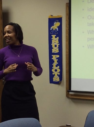 Gallery photo 8 of Rachelle Speaks