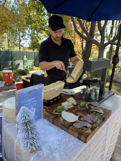 Gallery photo 5 of Live Raclette Cheese & Crêpes Catering