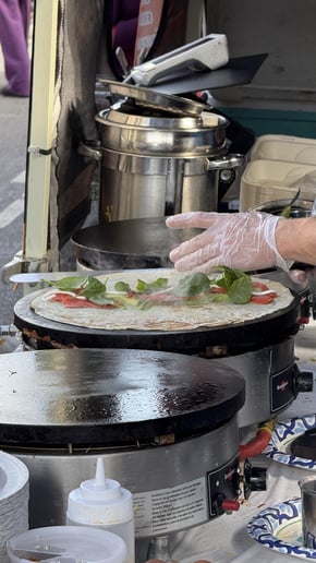 Gallery photo 5 of Live Raclette Cheese & Crêpes Catering