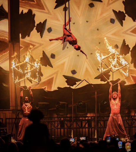 Gallery photo 12 of Horizon by Radiate Fire Dancing