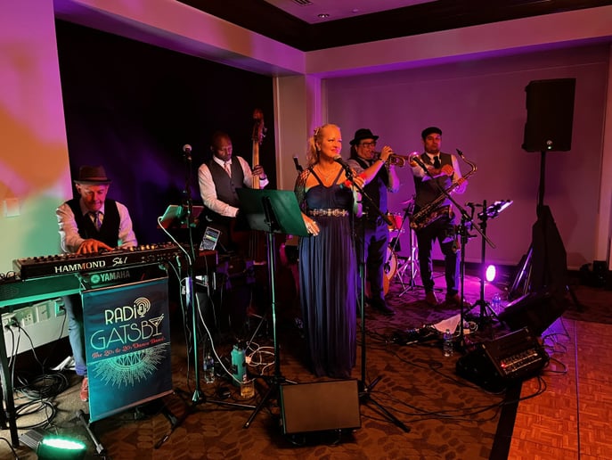 Gallery photo 40 of Radio Gatsby