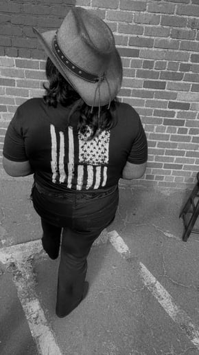 Gallery photo 1 of Rae Monet - A Catom Country Vocalist