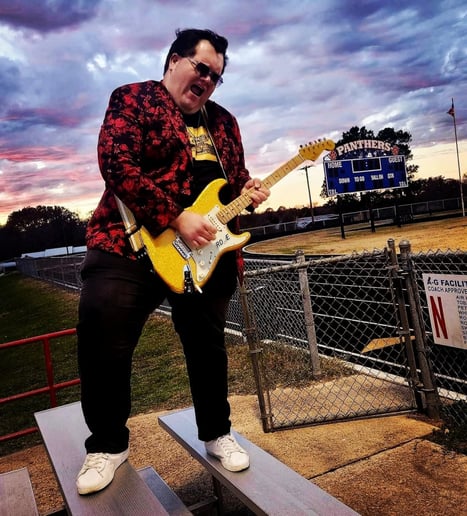 Gallery photo 7 of Rafael's Rockabilly Railroad