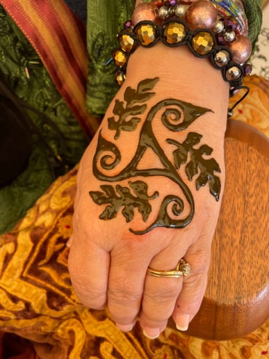 Gallery photo 2 of Ragani Henna