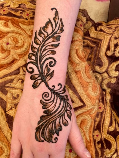 Gallery photo 3 of Ragani Henna