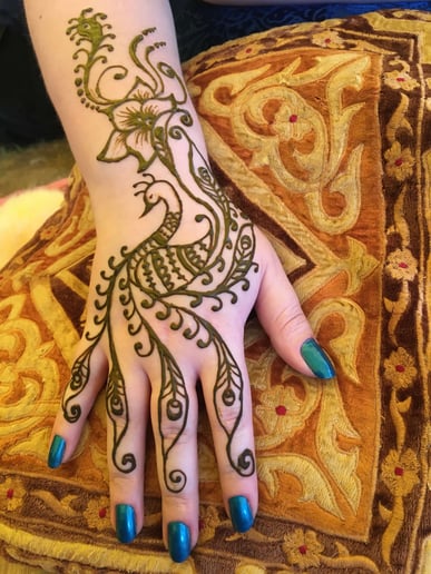 Gallery photo 4 of Ragani Henna