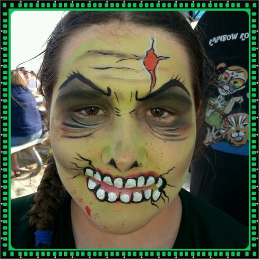 Gallery photo 10 of Rainbow Rosie Professional Face Painting