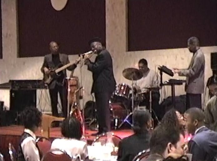 Gallery photo 2 of Ralph  Gordon Smooth jazz Solo