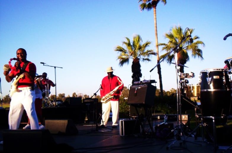 Gallery photo 13 of Ralph  Gordon Smooth jazz Solo