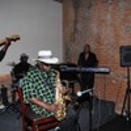 Gallery photo 20 of Ralph  Gordon Smooth jazz Solo