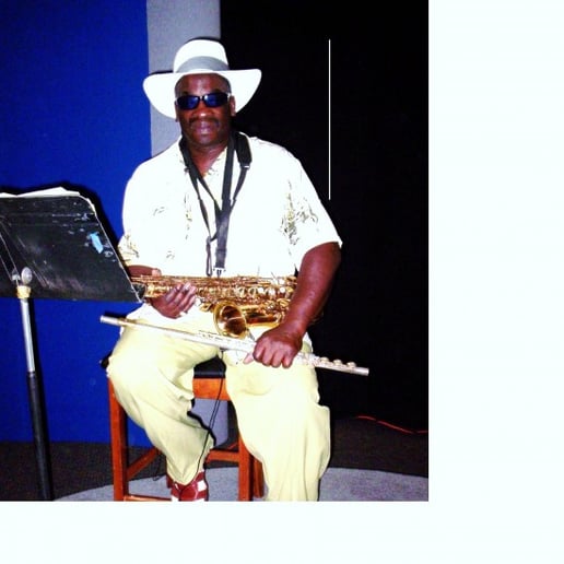 Gallery photo 21 of Ralph  Gordon Smooth jazz Solo