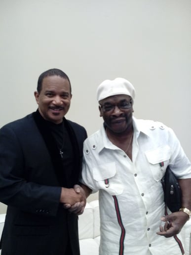 Gallery photo 43 of Ralph  Gordon Smooth jazz Solo