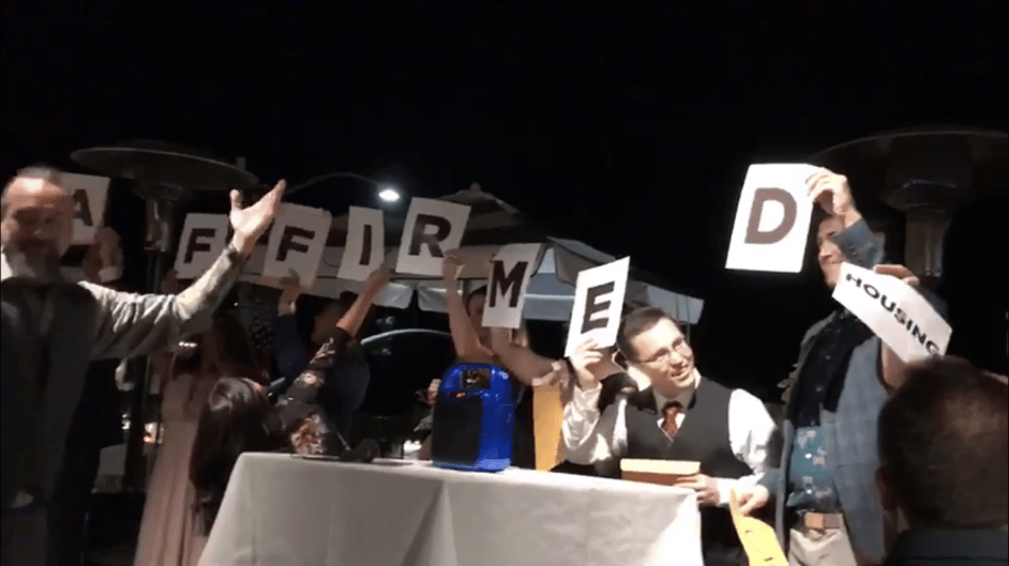 Gallery photo 6 of Ralph’s Mentalism