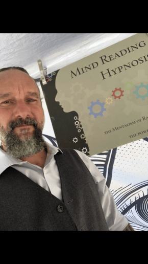 Gallery photo 17 of Ralph’s Mentalism