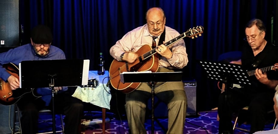 Gallery photo 6 of Randall Closson Solo Guitar