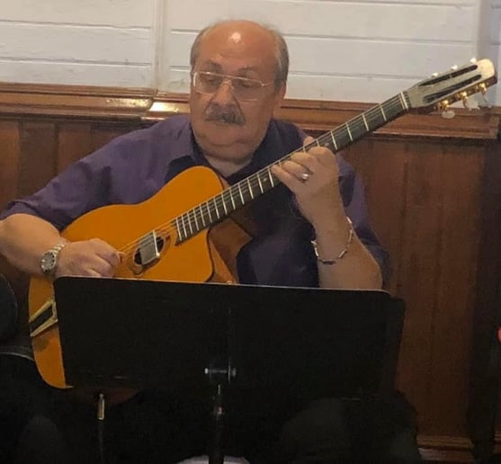 Gallery photo 8 of Randall Closson Solo Guitar