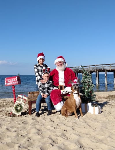 Gallery photo 1 of Randy Claus