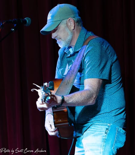Gallery photo 2 of Randy Hawkins & The Two Dollar Tour