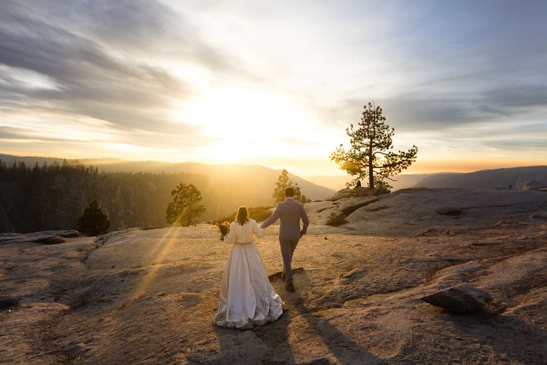 Gallery photo 6 of Range Of Light Weddings