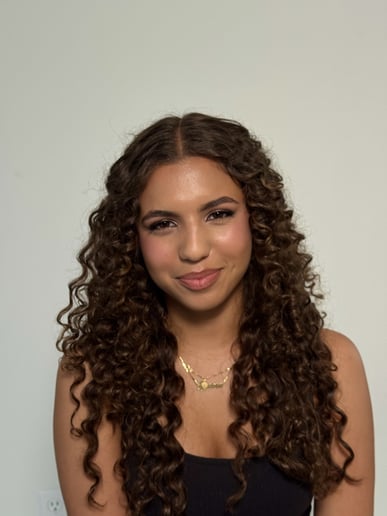 Gallery photo 3 of Raphaela Santos Makeup