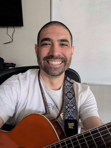Gallery photo 8 of Raul Gabriel Music