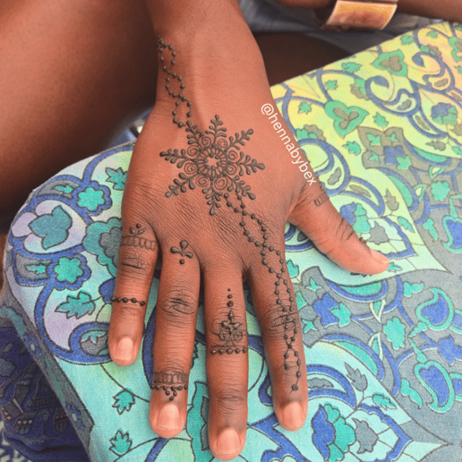 Gallery photo 10 of Raven Heart Mehndi - Henna by Bex