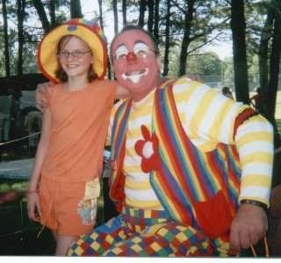 Gallery photo 3 of Raynbow Clown and Friends