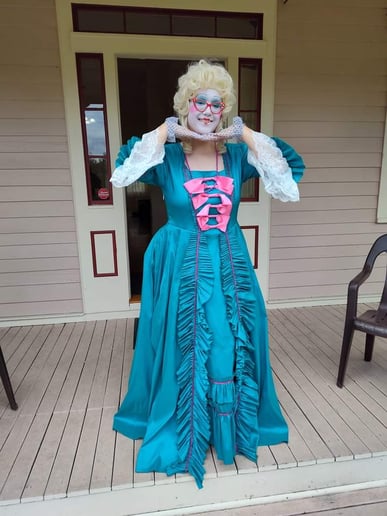 Gallery photo 8 of Rayven the Clown, Topsy Turvy Clownery