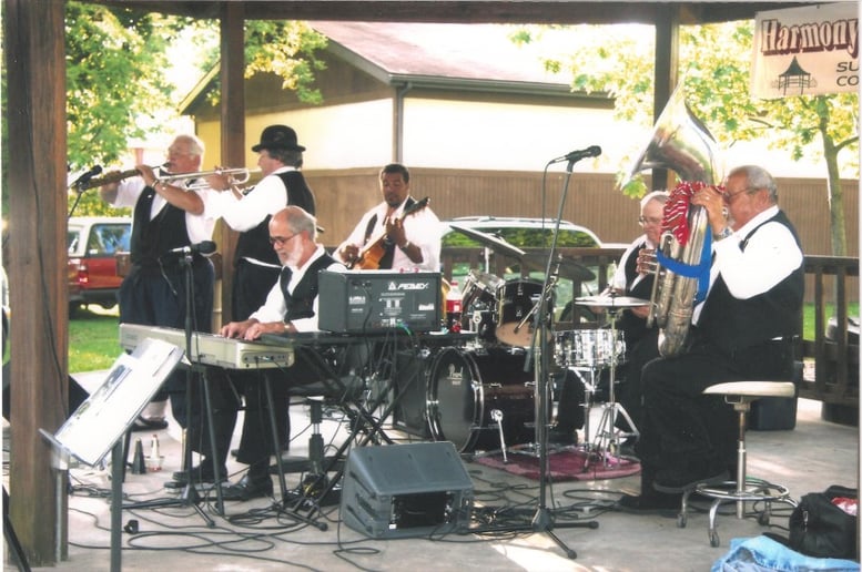 Gallery photo 6 of Razzamatazz & Jazz