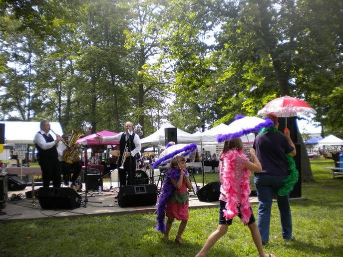 Gallery photo 7 of Razzamatazz & Jazz