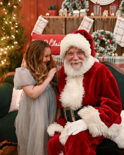 Gallery photo 2 of Real Beard Kris Kringle