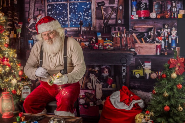 Gallery photo 4 of Real Beard Victorian Santa - Pittsburgh