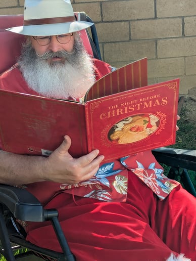 Gallery photo 7 of Real Bearded Santa Kevin
