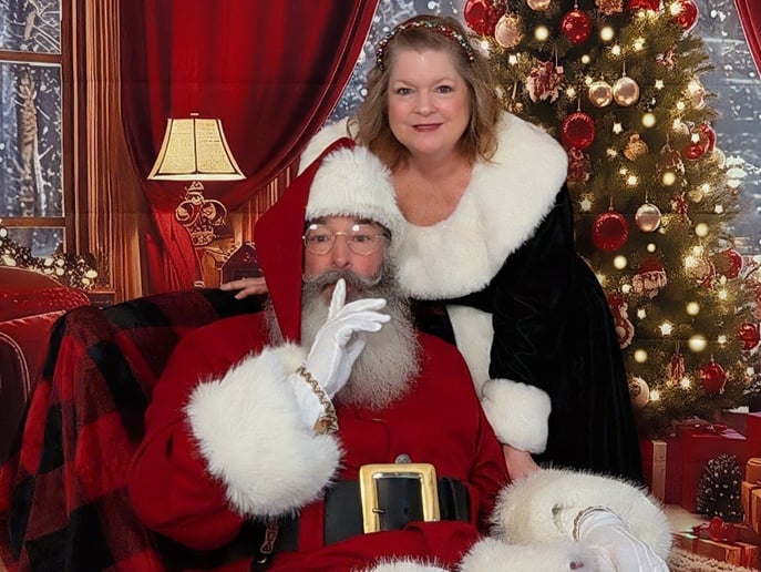 Gallery photo 6 of Real Bearded Santa Kevin