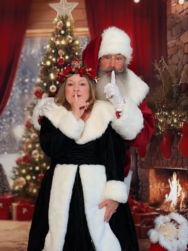 Gallery photo 28 of Real Bearded Santa Kevin