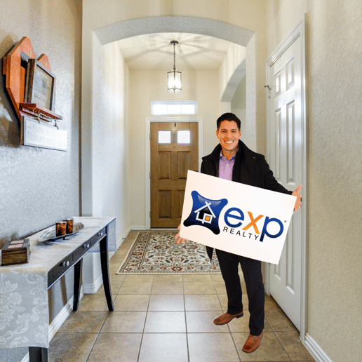 Gallery photo 3 of Real Estate Agent