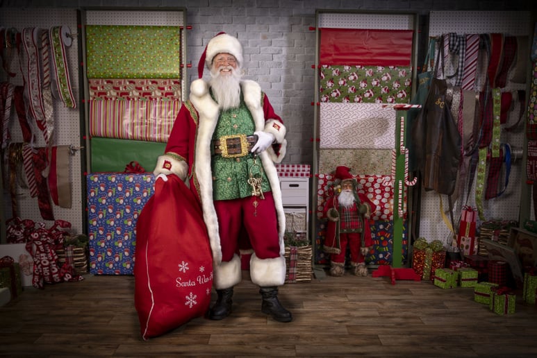 Gallery photo 2 of ReaL Santa Phil