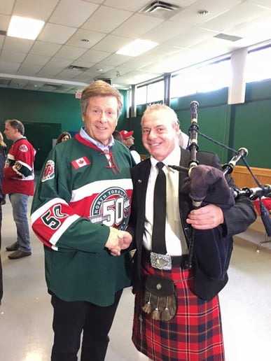 Gallery photo 2 of Real Scottish Bagpiper